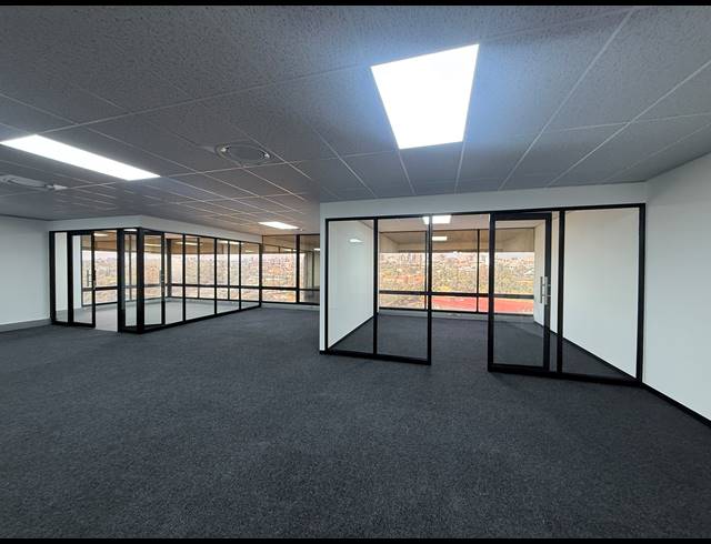 265M² OFFICE TO LET IN BRAAMFONTEIN WERF